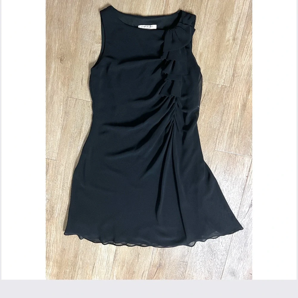 90s Asymmetrical Black Chiffon Dress – Draped Knee-Length with Shoulder Ruffle - Picture 6 of 15
